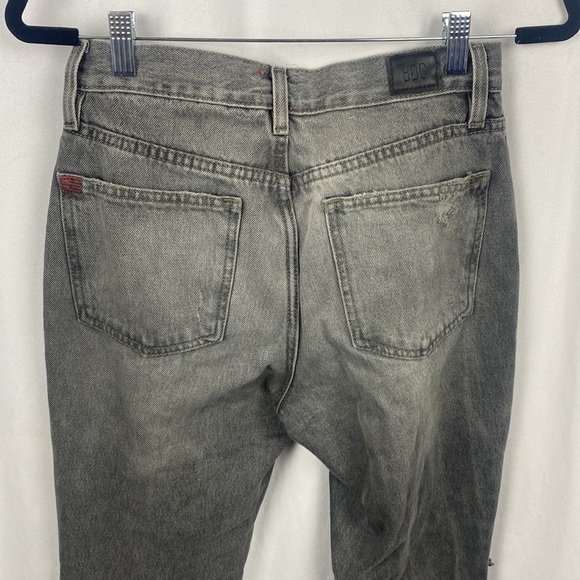 BDG Mid-Rise Bootcut Jean – Destroyed Grey Denim - Size 27 - Picture 12 of 16